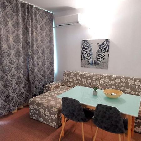 Seaview Apartment - Clara Sarafovo - 100M To Sea Burgas Exterior photo