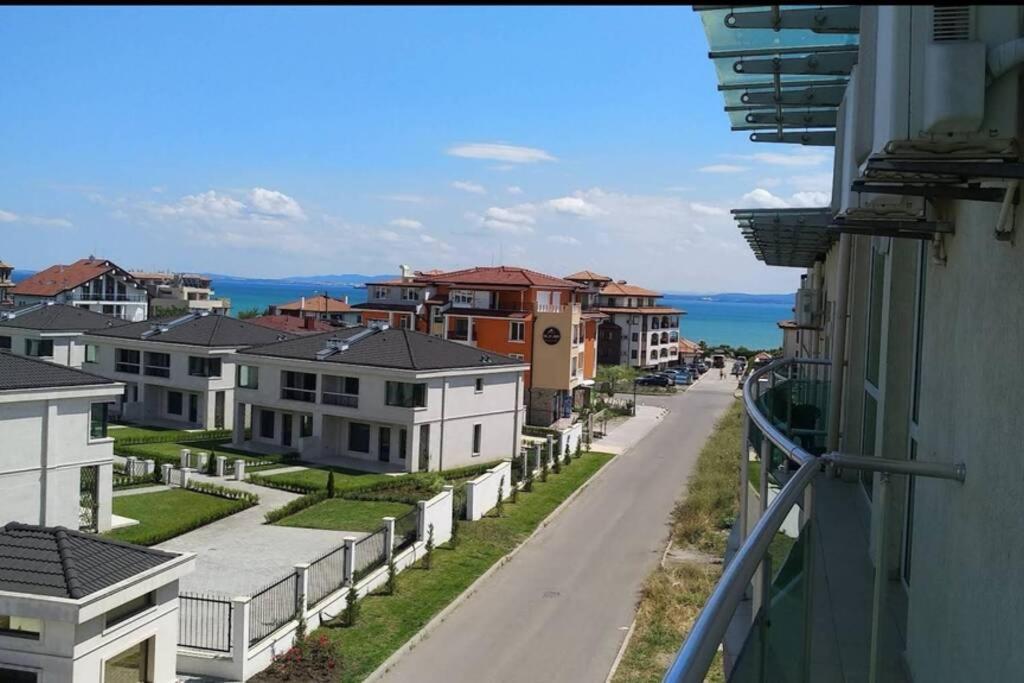 Seaview Apartment - Clara Sarafovo - 100M To Sea Burgas Exterior photo