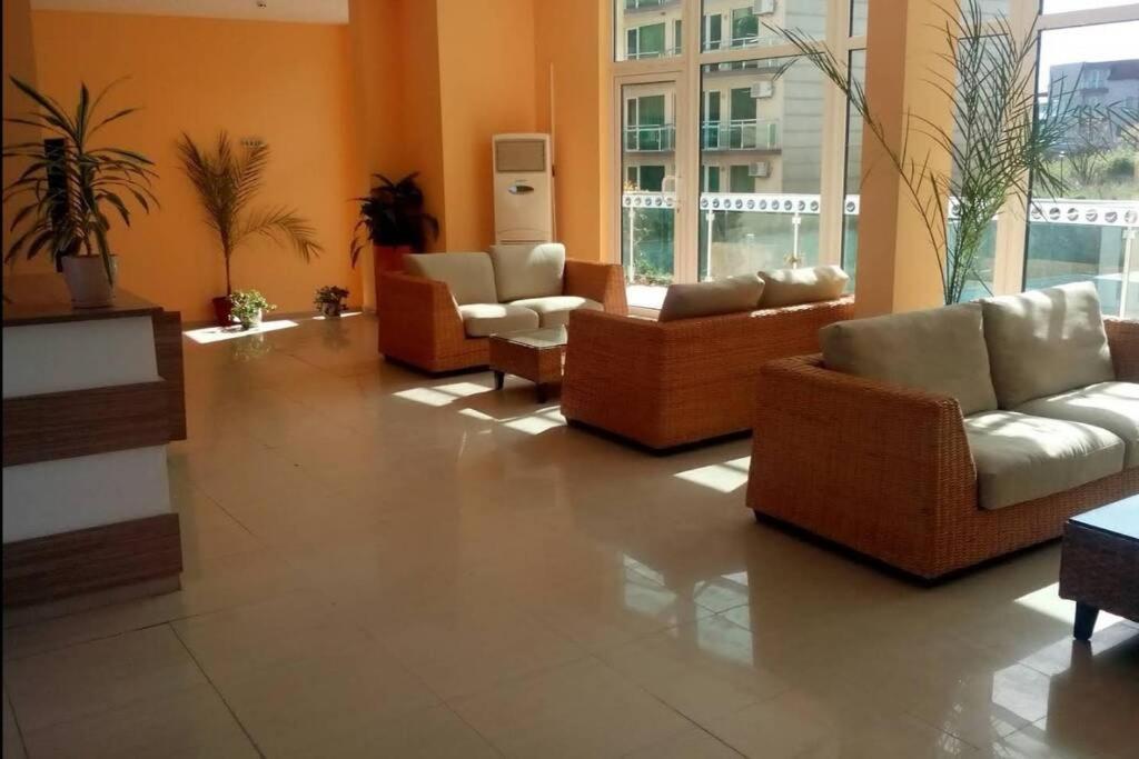 Seaview Apartment - Clara Sarafovo - 100M To Sea Burgas Exterior photo
