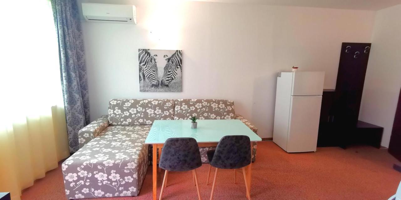 Seaview Apartment - Clara Sarafovo - 100M To Sea Burgas Exterior photo